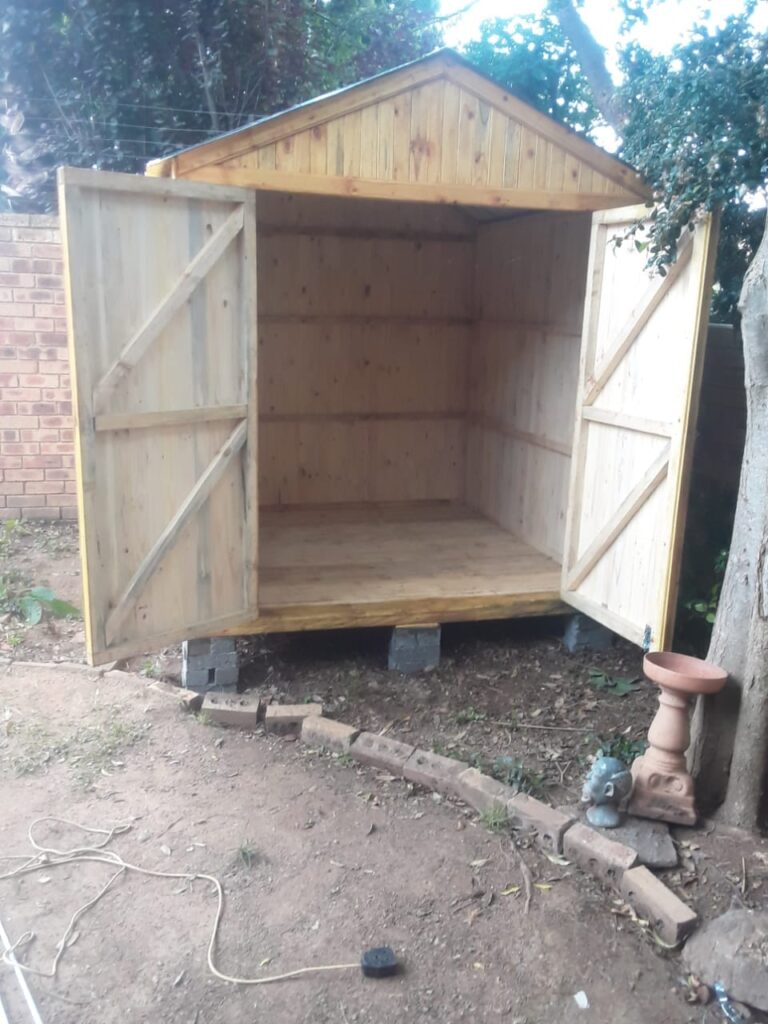 wendy house, wendy construction